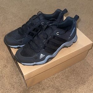 Adidas Terrex AX2R hiking shoes. Kids size 5 (women’s size 6.5)